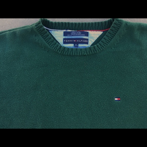 *SOLD* Green Tommy Hilfiger Knit Crewneck Sweater - Picture 2 of 4